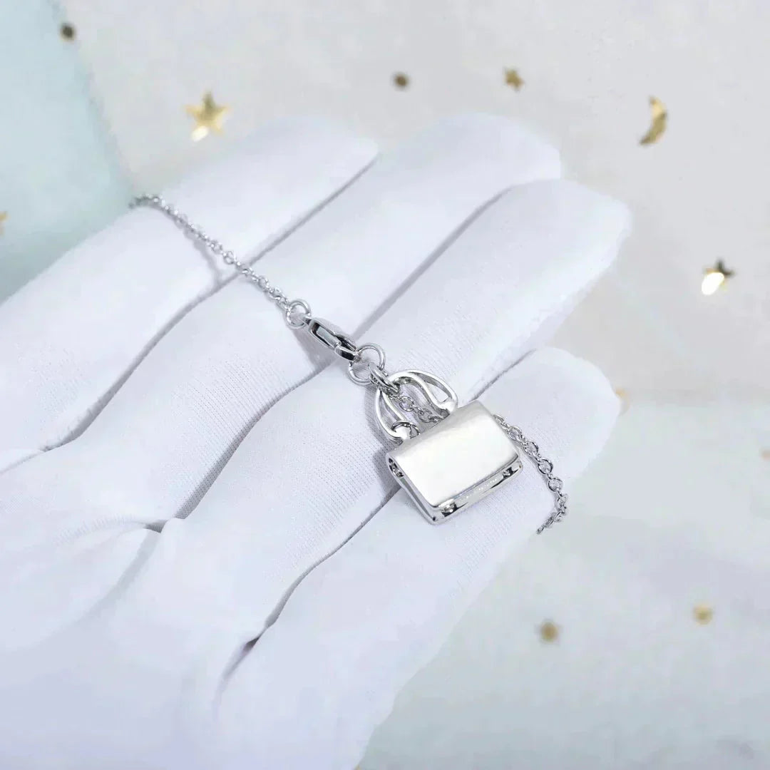 [RAFFINE]AMULETTE PEDANT SILVER NECKLACE