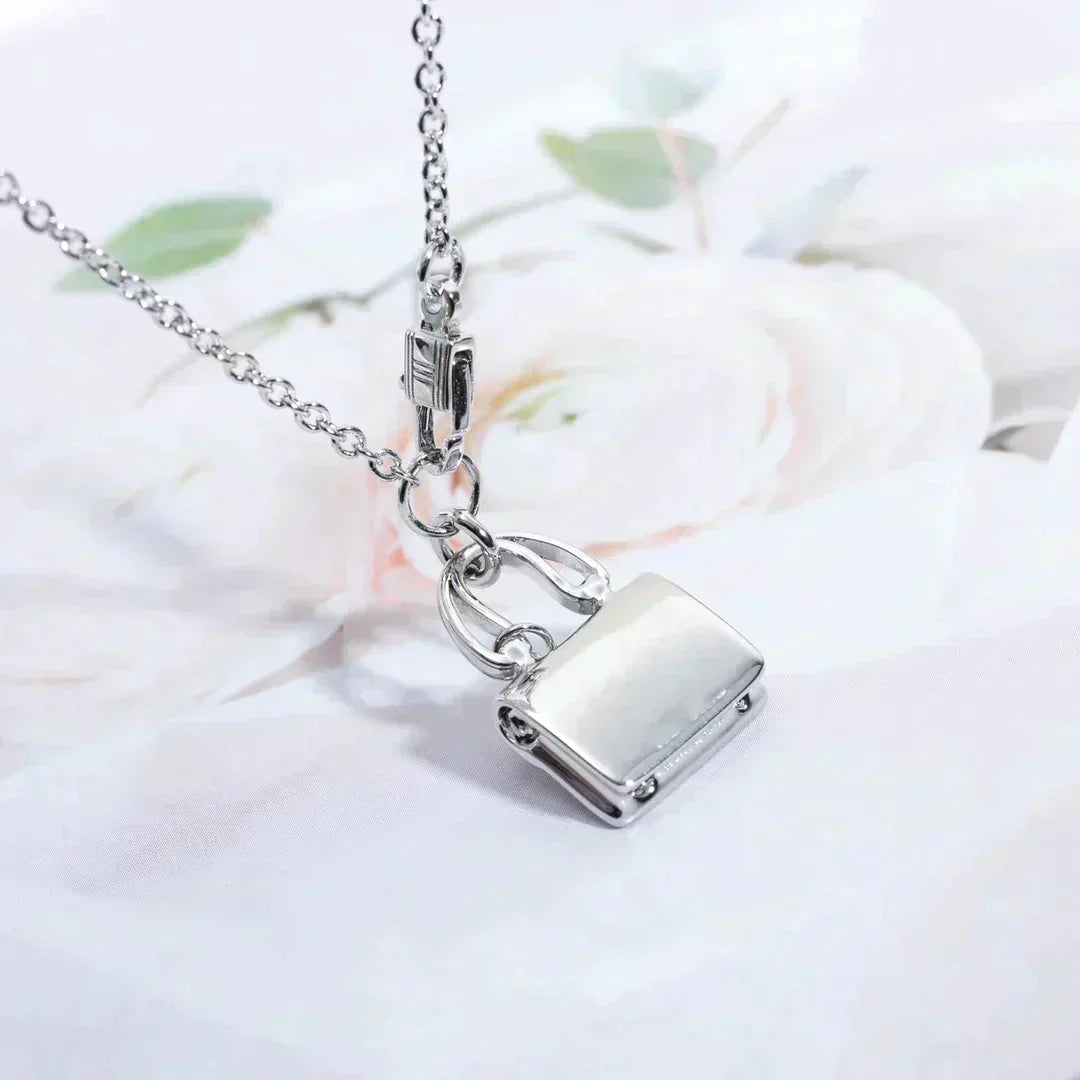 [RAFFINE]AMULETTE PEDANT SILVER NECKLACE