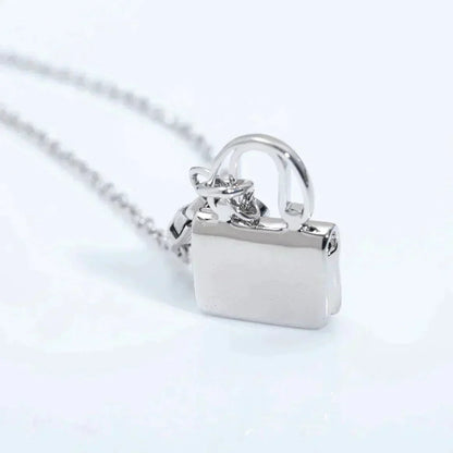 [RAFFINE]AMULETTE PEDANT SILVER NECKLACE
