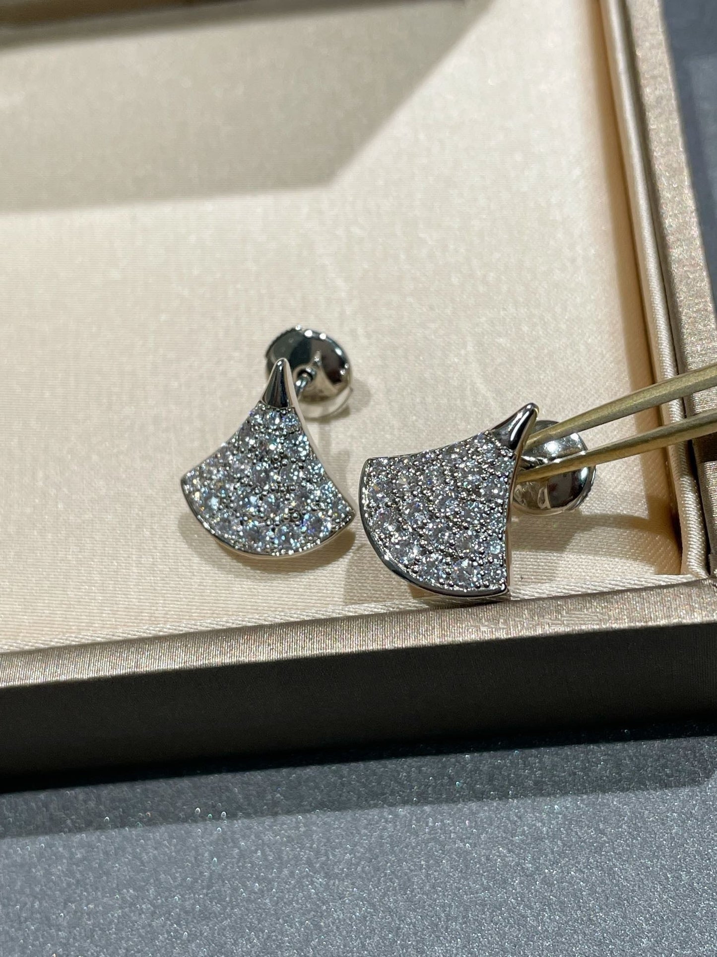 [RAFFINE] PENDIENTES DREAM DE DIAMANTES