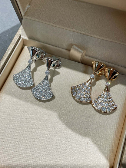 [RAFFINE]PENDIENTES DE ENSUEÑO CON DIAMANTE