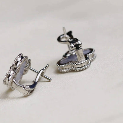 [RAFFINE]CLOVER MEDIUM 1 MOTIFS  WHITE MOP EARRINGS SILVER