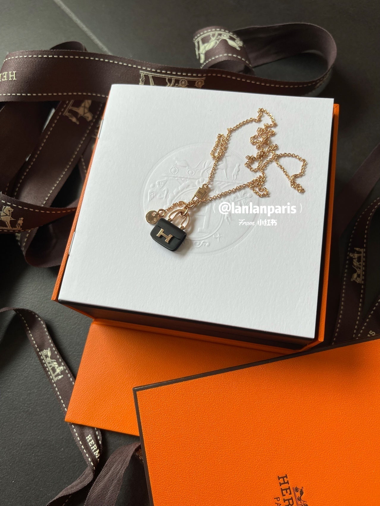 [Raffine]CONSTANCE BLACK PEDANT PINK GOLD NECKLACE
