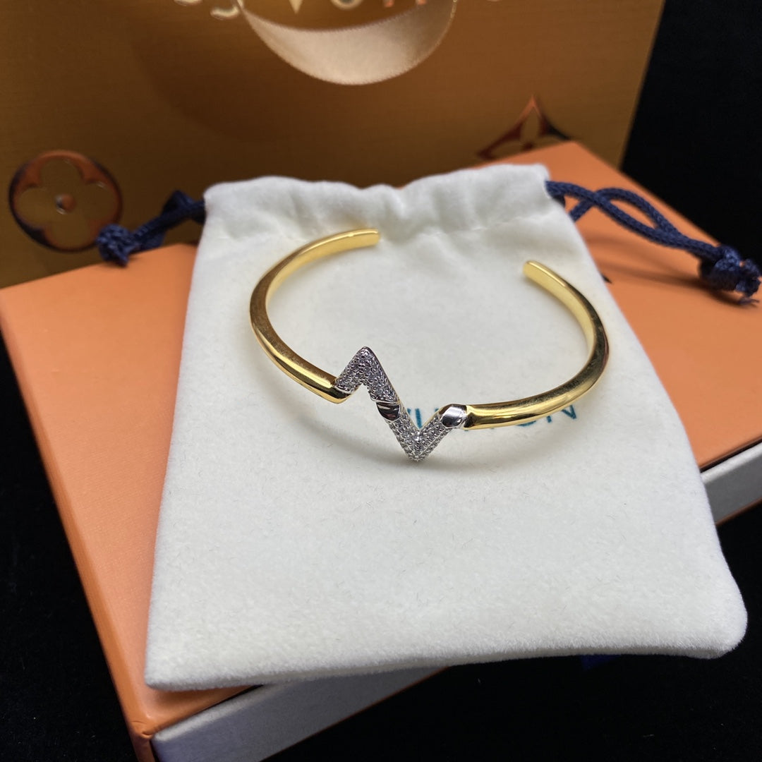 [RAFFINE]VOLTE UPSITE DOWN DIAMOND GOLD OPEN BRACELET