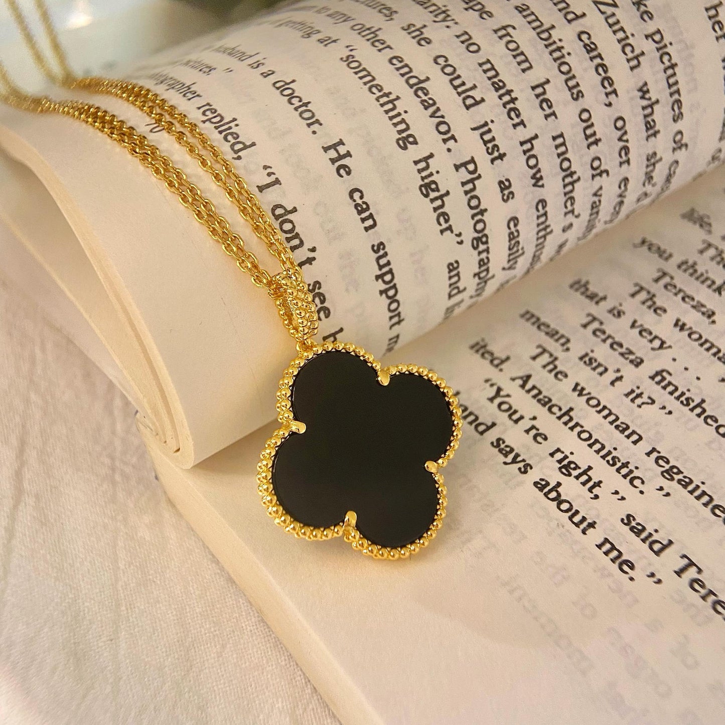 [RAFFINE]CLOVER 25MM NECKLACE GOLD ONYX