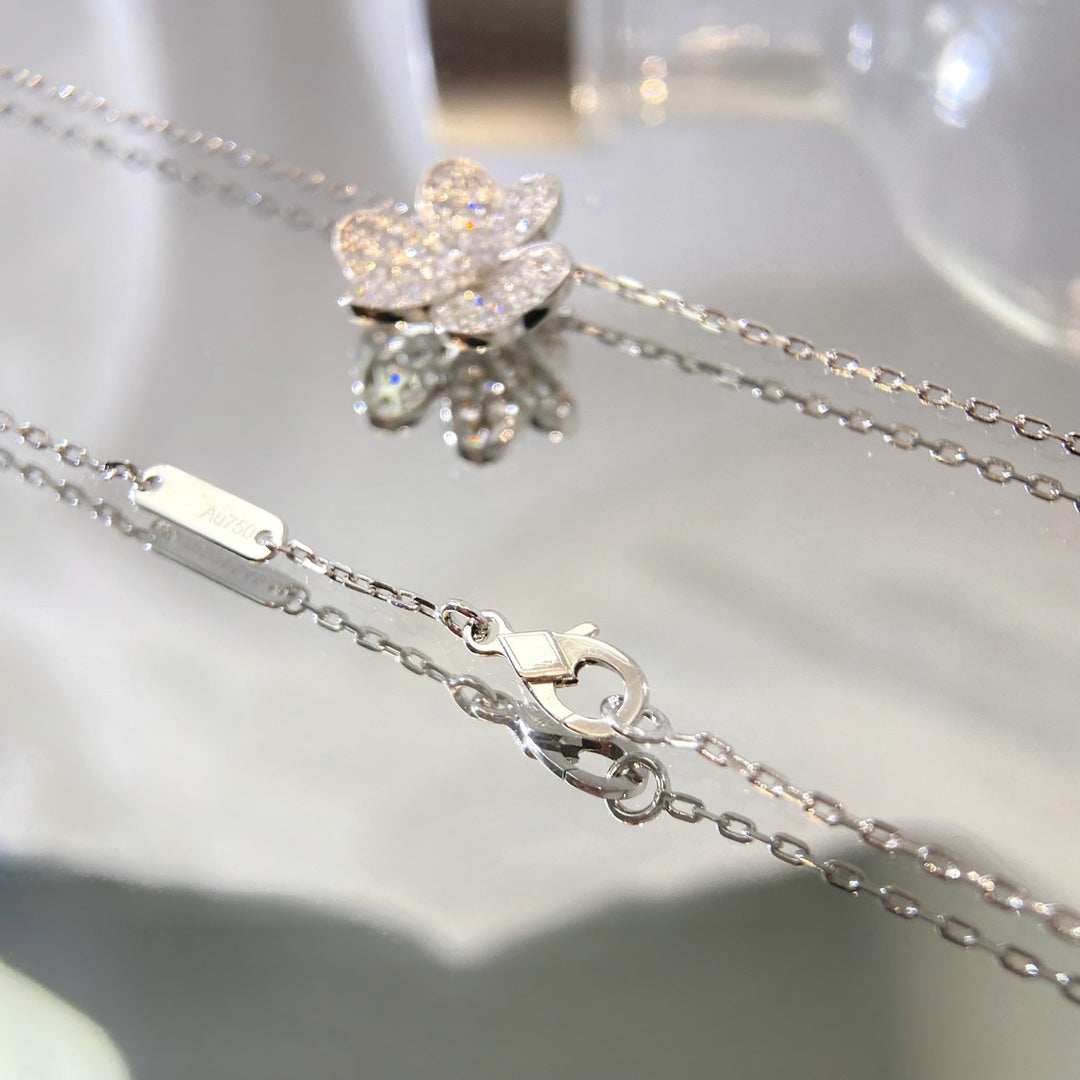 [RAFFINE]FLOWER DIAMOND NECKLACE