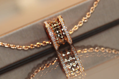 [RAFFINE]ZERO 1 COLLAR DE ORO ROSA CON PEDANTE ROCK