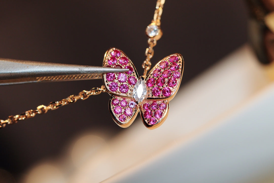 [RAFFINE]BUTTERFLY RED DIAMOND ROSE GOLD NECKLACE