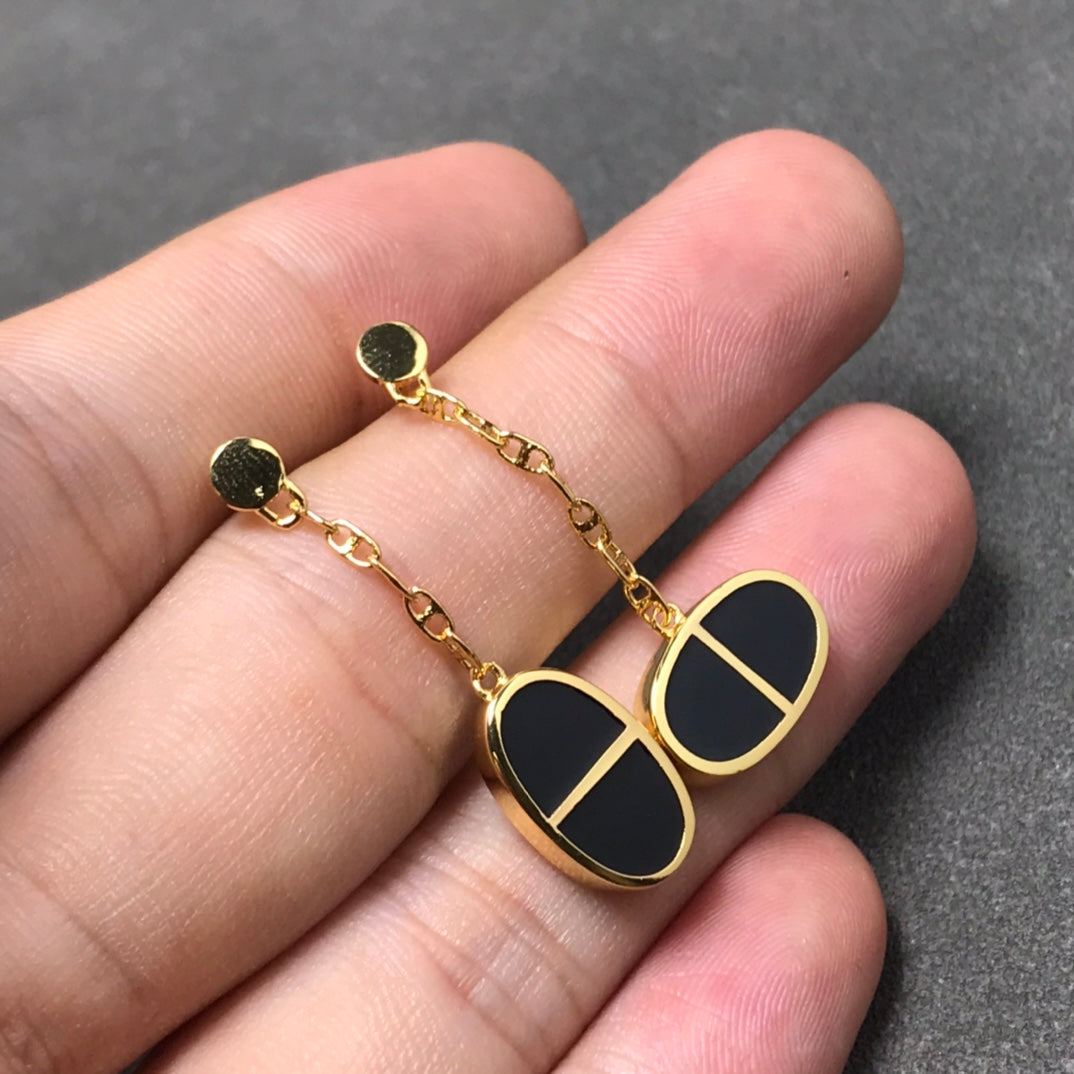 [RAFFINE] PENDIENTES DE PLATA Y CERÁMICA NEGRA VERSO
