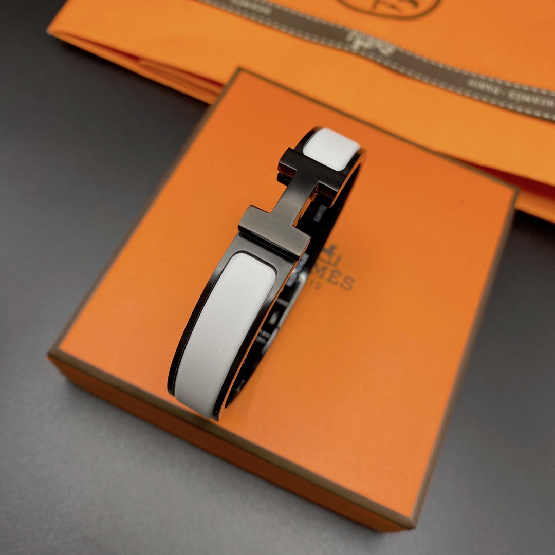 [RAFFINE]H BRACELET 12MM BLACK WHITE CERAMIC