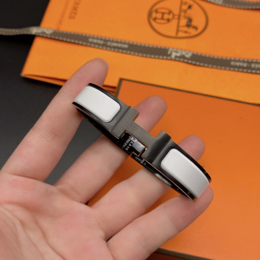 [RAFFINE]H BRACELET 12MM BLACK WHITE CERAMIC