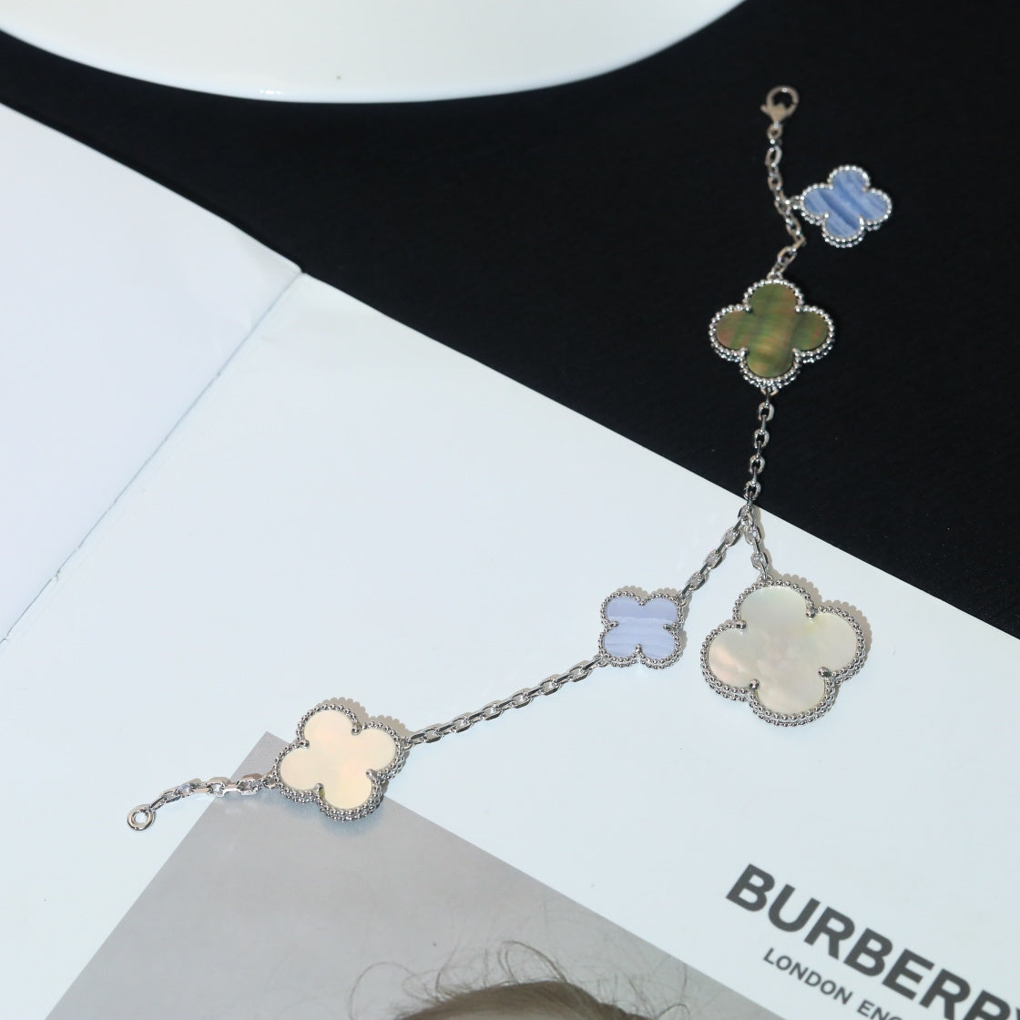 [RAFFINE]CLOVER BRACELET 5 MOTIFS MOP CHALCEDONY SILVER