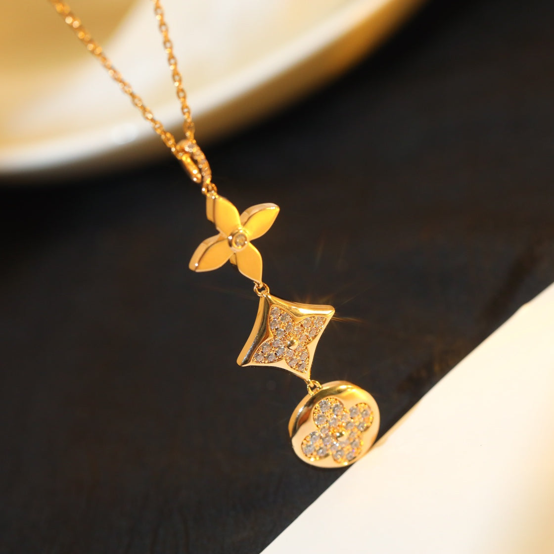 [RAFFINE]STAR AND SUN DIAMOND PINK GOLD NECKLACE