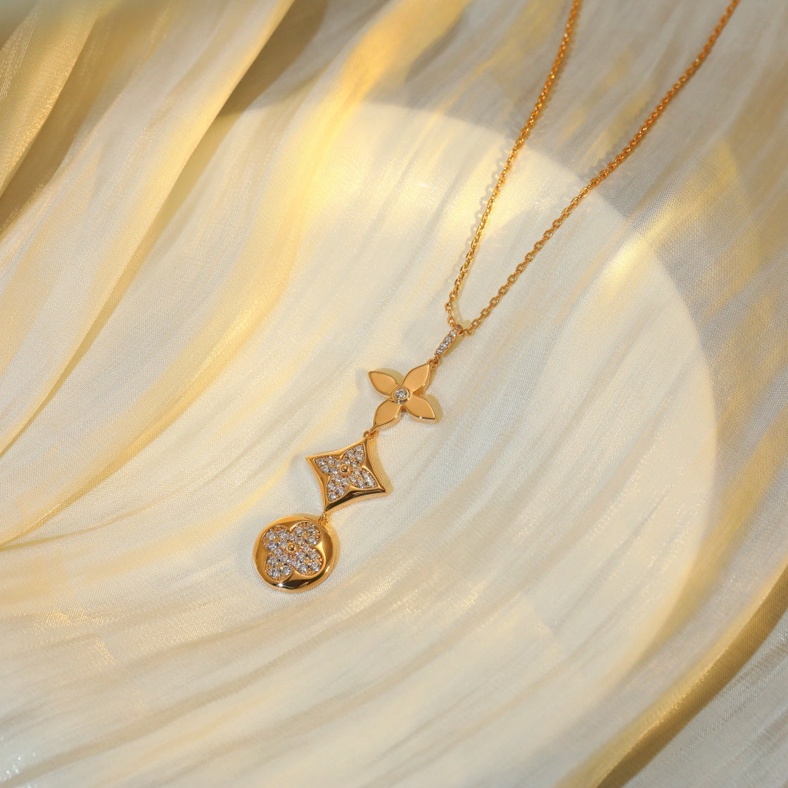 [RAFFINE]STAR AND SUN DIAMOND PINK GOLD NECKLACE