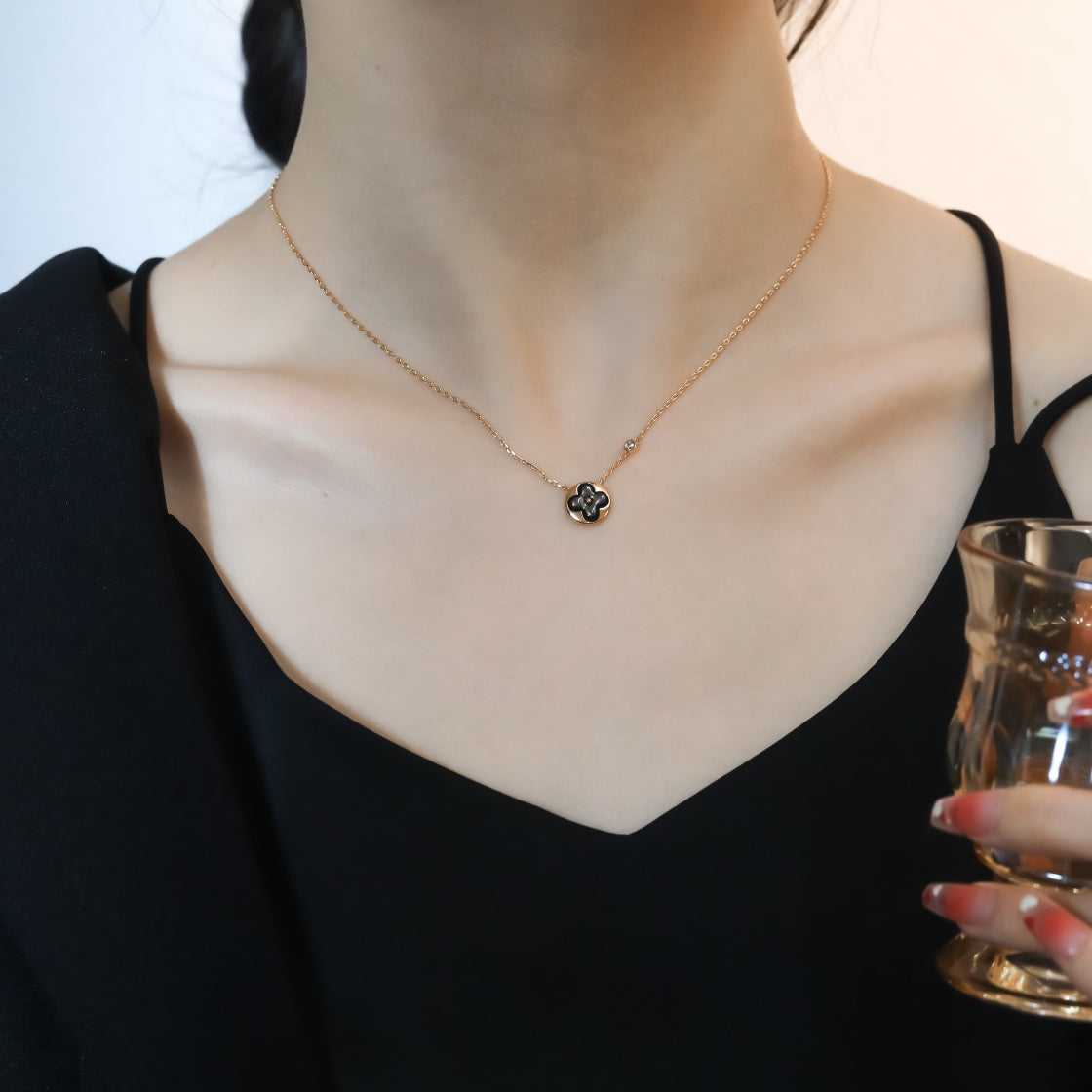 [RAFFINE]SUN PEDANT PINK GOLD 1 DIAMOND NECKLACE