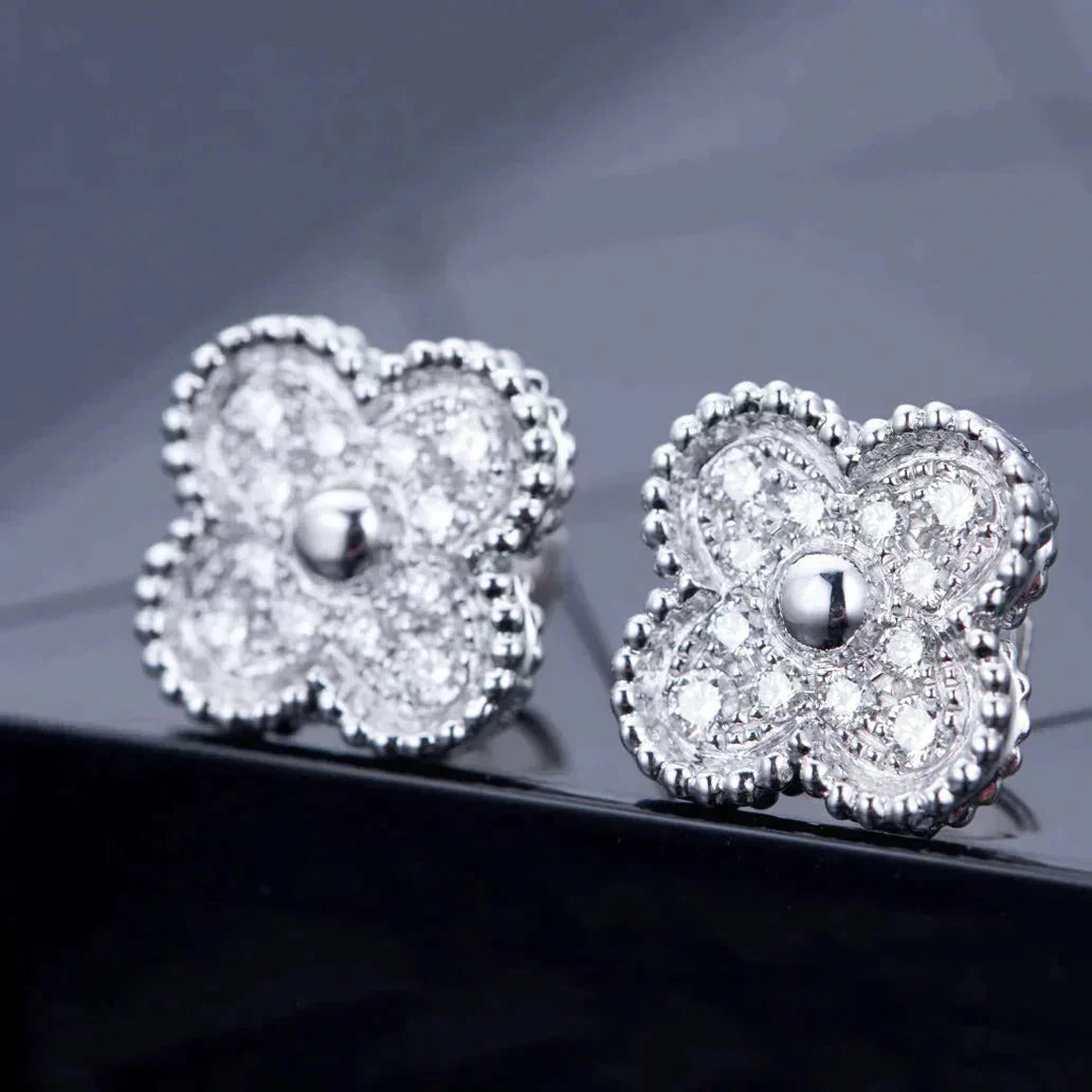[RAFFINE]CLOVER 1 MOTIFS DIAMOND STUD EARRINGS SILVER