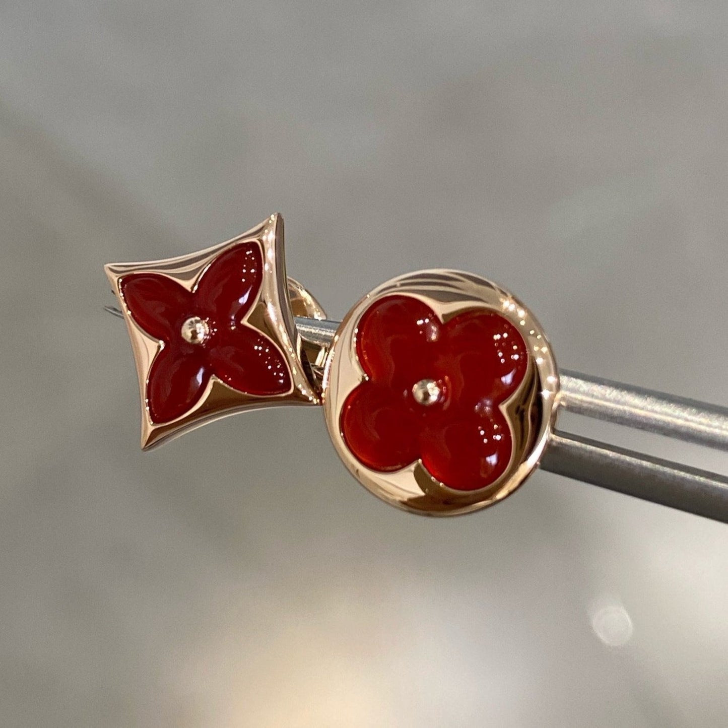 [Raffine]STAR AND SUN PINK GOLD CARNELIAN STUD EARRINGS