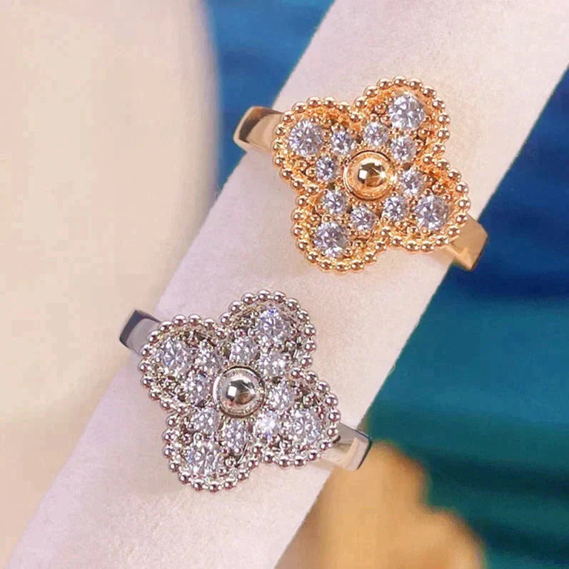 [RAFFINE]CLOVER DIAMOND RING