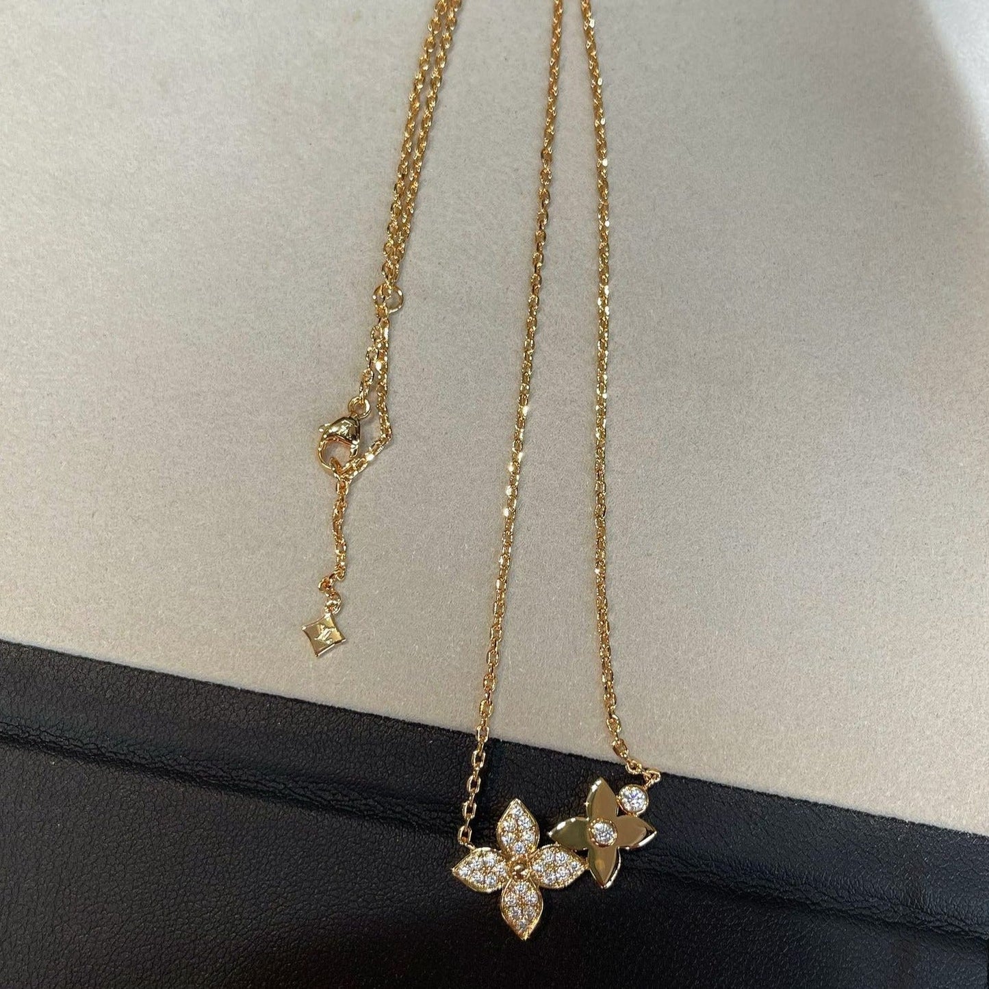 [RAFFINE]STAR BLOSSOM NECKLACE PINK GOLD DIAMONDS