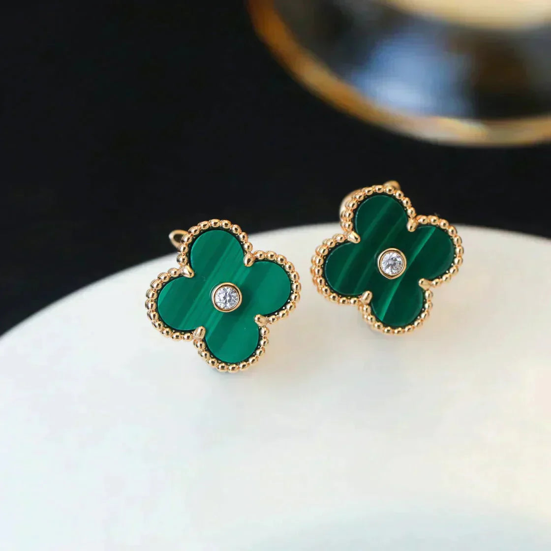 [RAFFINE]CLOVER MEDIUM 1 MOTIFS MALACHITE DIAMOND EARRINGS