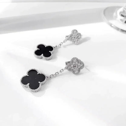 [RAFFINE]CLOVER 2 MOTIFS  DIAMOND ONYX EARRINGS SILVER