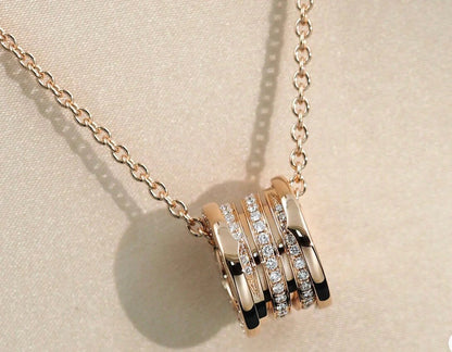 [RAFFINE]ZERO 1 COLLAR DE ORO ROSA CON DIAMANTES