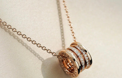 [RAFFINE]ZERO 1 COLLAR DE ORO ROSA CON DIAMANTES