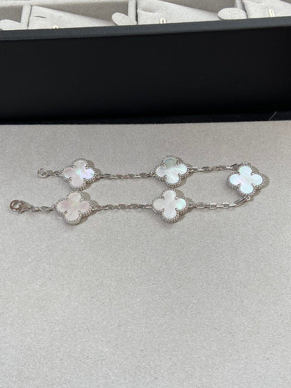 [RAFFINE]CLOVER WHITE PEARL MOP 5 MOTIF BRACELET COLLECTION