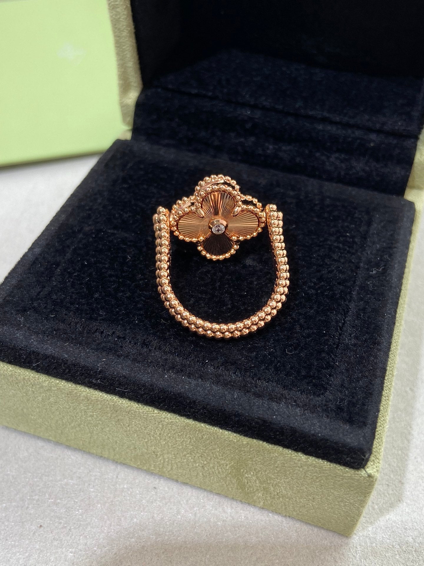 [RAFFINE]CLOVER RIVERSIBLE ROSE GOLD RING
