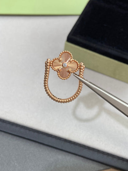 [RAFFINE]CLOVER RIVERSIBLE ROSE GOLD RING