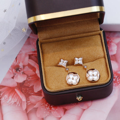 [RAFFINE] PENDIENTES DE LONGITUD DE TRAPEZOIDAL DE ORO ROSA CON ESTRELLA Y SOL