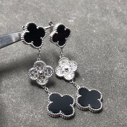 [RAFFINE]CLOVER 3 MOTIF DIAMOND ONYX SILVER EARRINGS