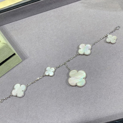 [RAFFINE]CLOVER 5 MOTIF WHITE MOP SILVER BRACELET