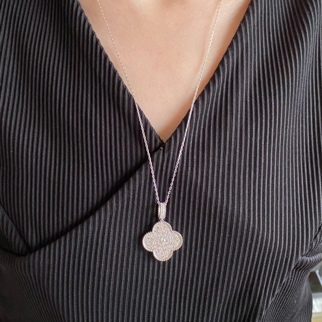 [RAFFINE]CLOVER 25MM LARGE PEDANT DIAMOND PAVED LONG NECKLACE