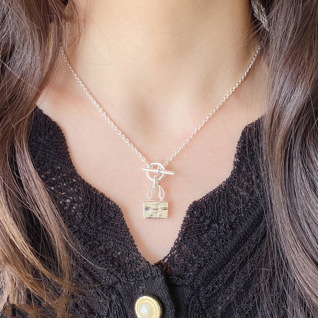 [RAFFINE]CONSTANCE PEDANT SILVER NECKLACE
