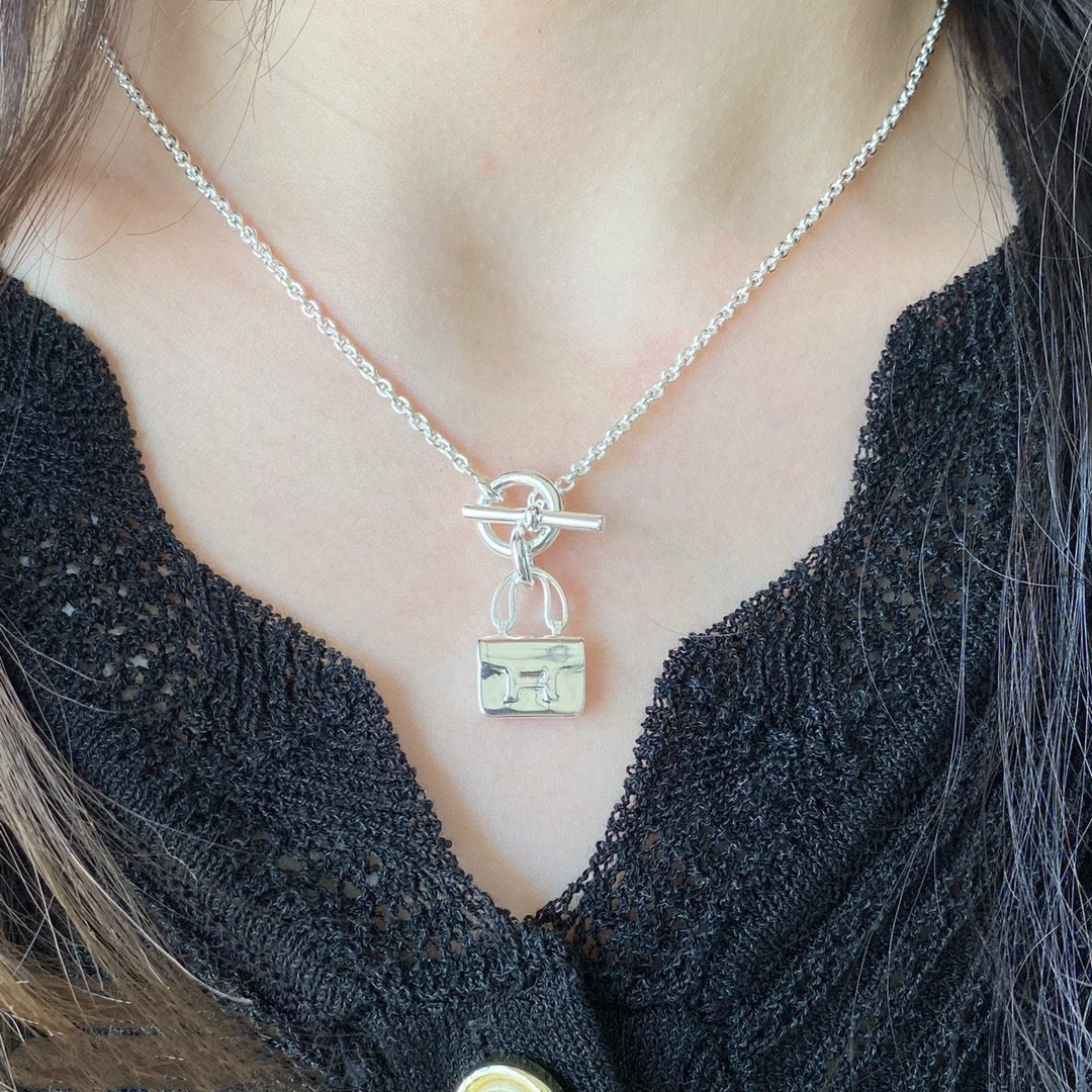 [RAFFINE]CONSTANCE PEDANT SILVER NECKLACE