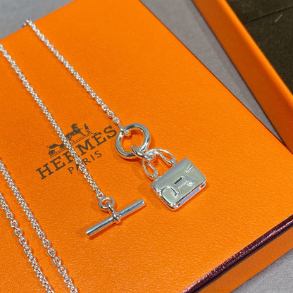 [RAFFINE]CONSTANCE PEDANT SILVER NECKLACE