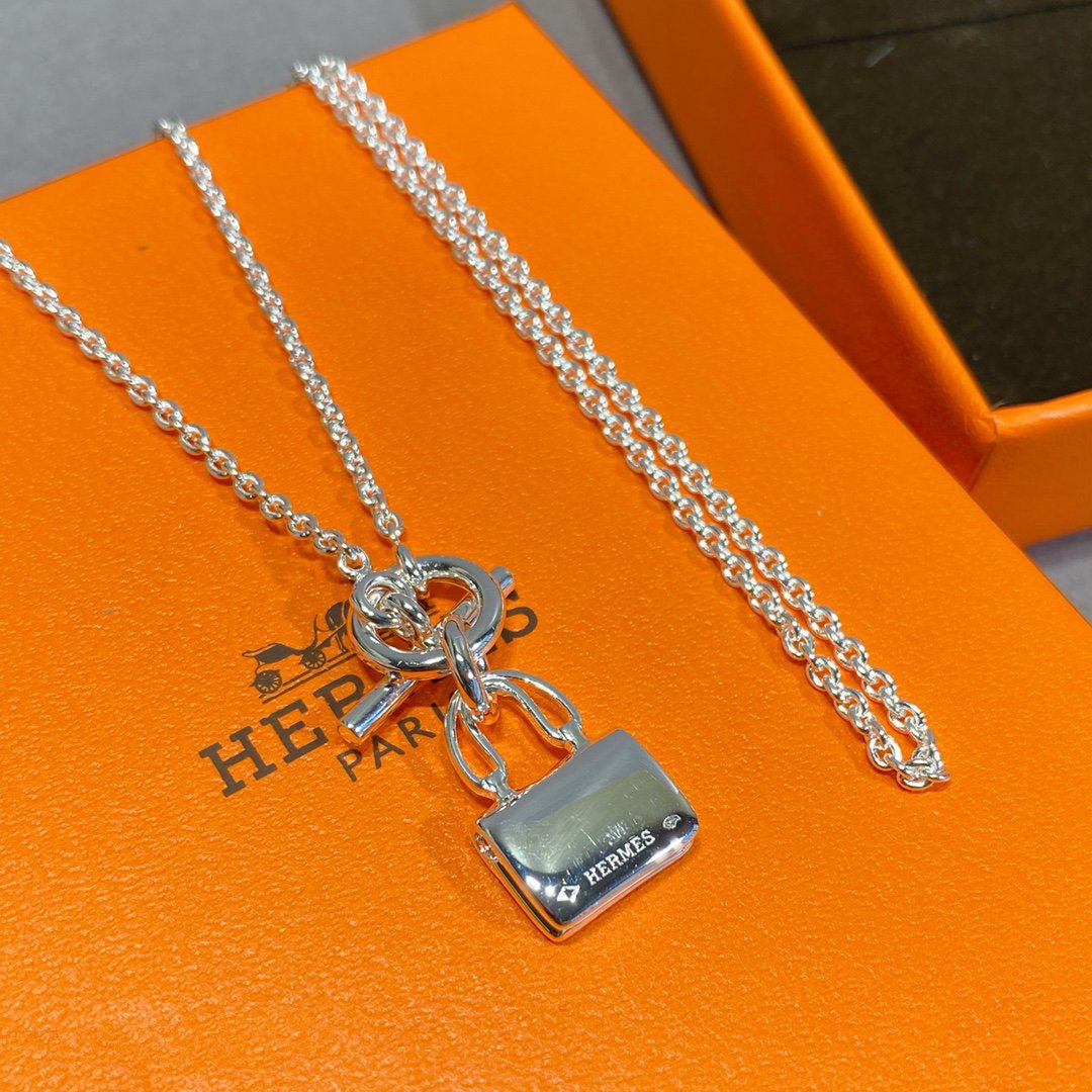 [RAFFINE]CONSTANCE PEDANT SILVER NECKLACE