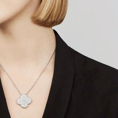 [RAFFINE]CLOVER 25MM LARGE PENDANT DIAMOND PAVED SILVER NECKLACE