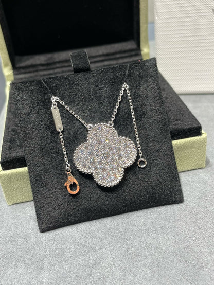 [RAFFINE]CLOVER 25MM LARGE PENDANT DIAMOND PAVED SILVER NECKLACE