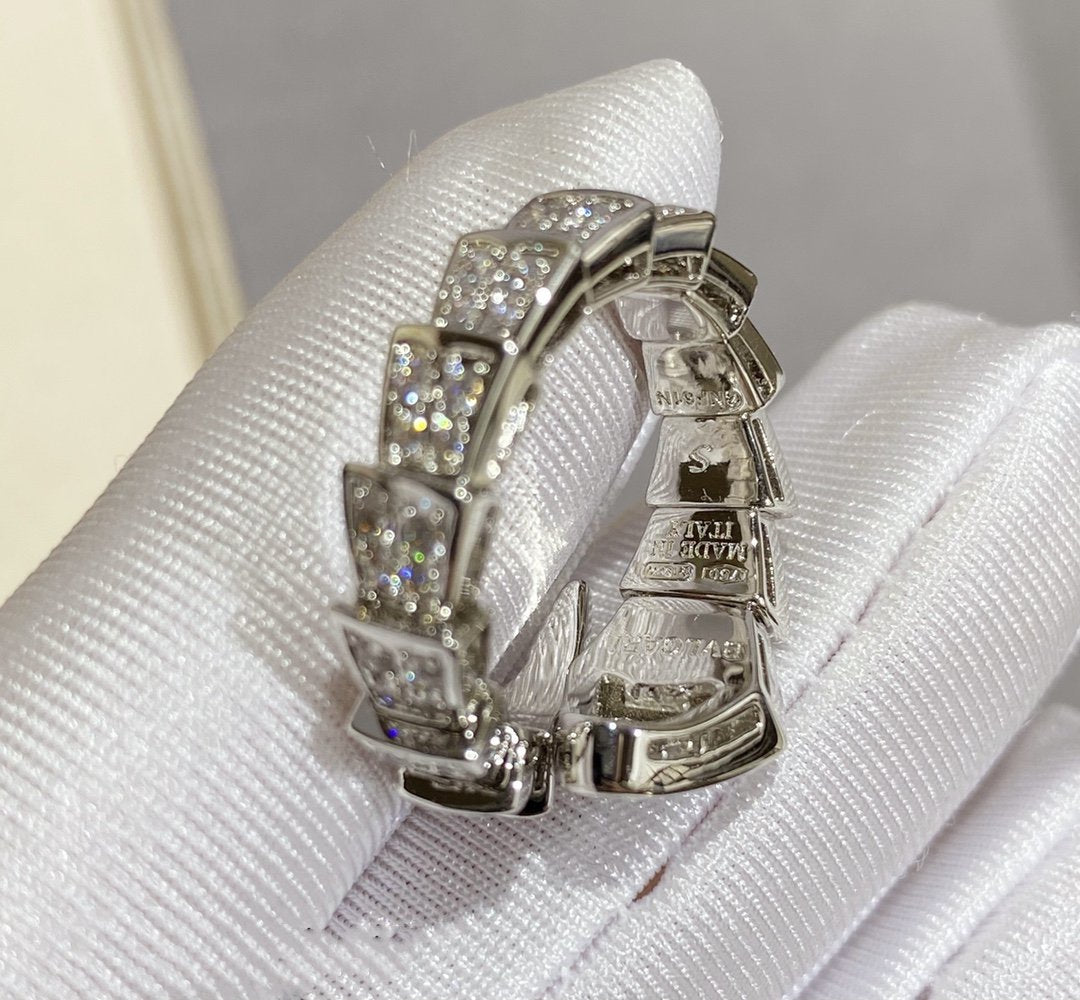 [RAFFINE] SERPENTI ANILLO GRANDE PLATA CON PAVÉ DE DIAMANTES