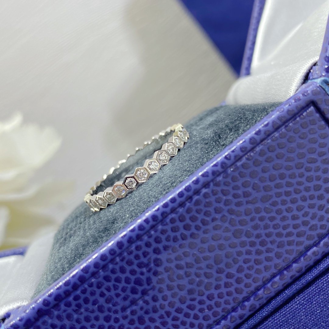 [RAFFINE]BEE LOVE DIAMOND PAVED SMALL RING