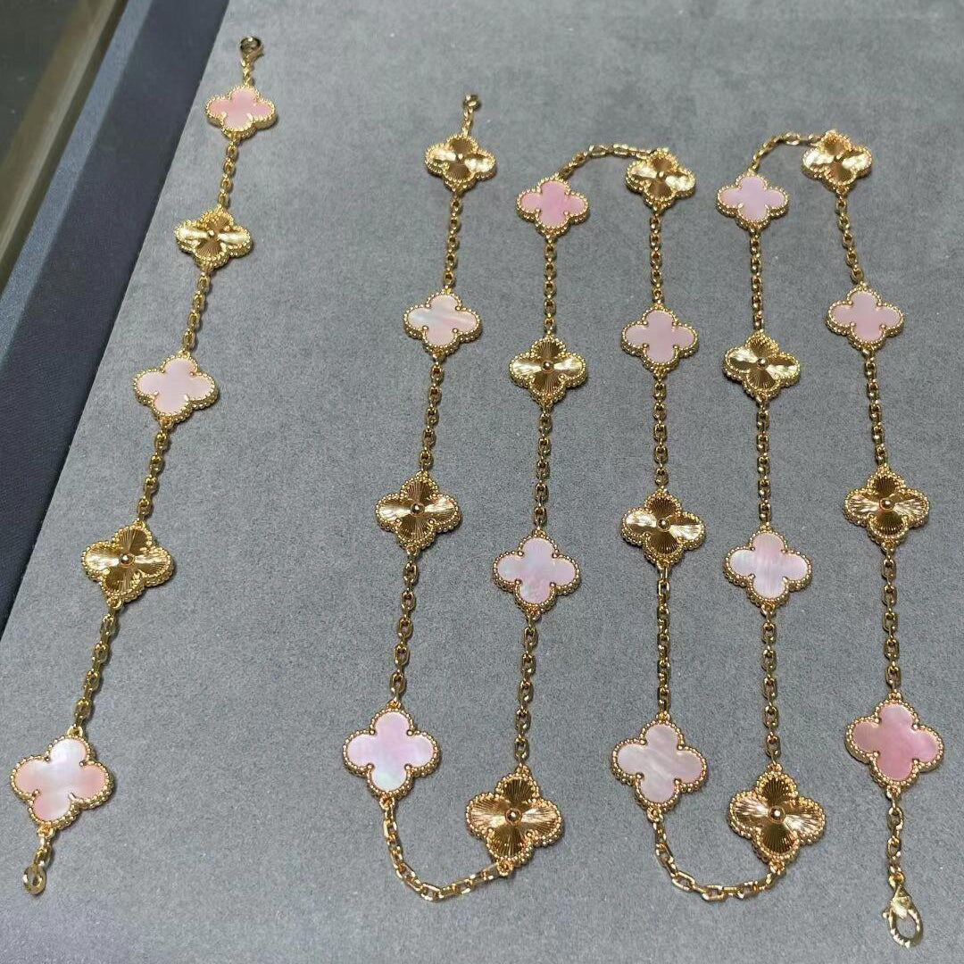 [RAFFINE]CLOVER 20 MOTIFS LASER PINK MOP NECKLACE