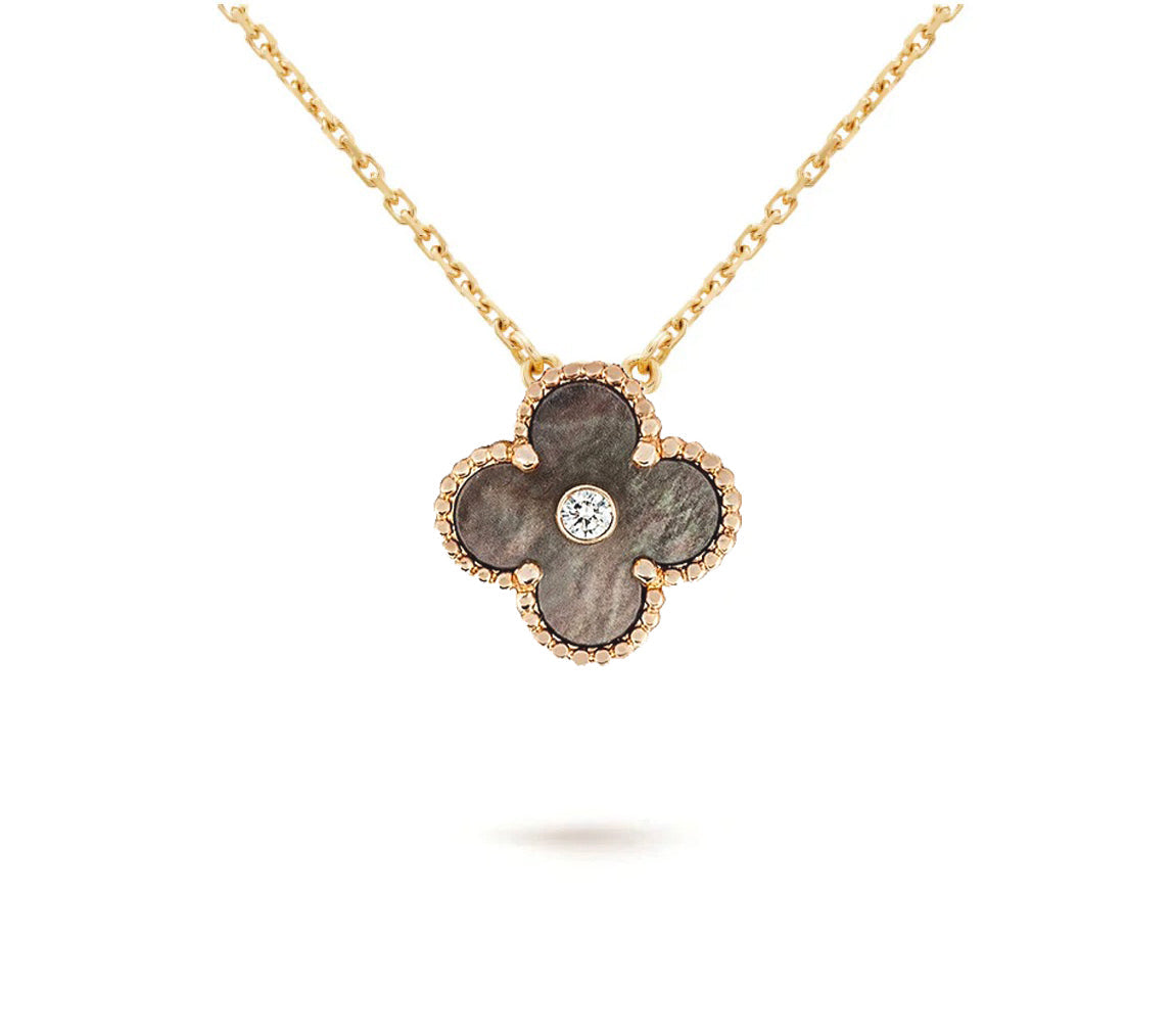 [LUXE]CLOVER 15MM CHRISTMAS LIMITED EDITION SINGLE FLOWER NECKLACE