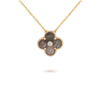 [LUXE]CLOVER 15MM CHRISTMAS LIMITED EDITION SINGLE FLOWER NECKLACE