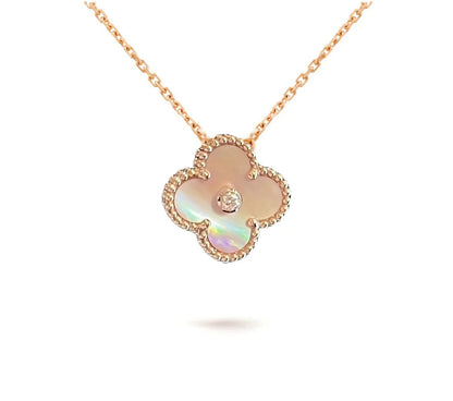 [LUXE]CLOVER 15MM CHRISTMAS LIMITED EDITION SINGLE FLOWER NECKLACE