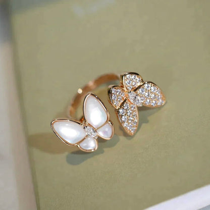 [RAFFINE] ANILLO DE TRAPEADOR CON DIAMANTES Y MARIPOSA DOBLE