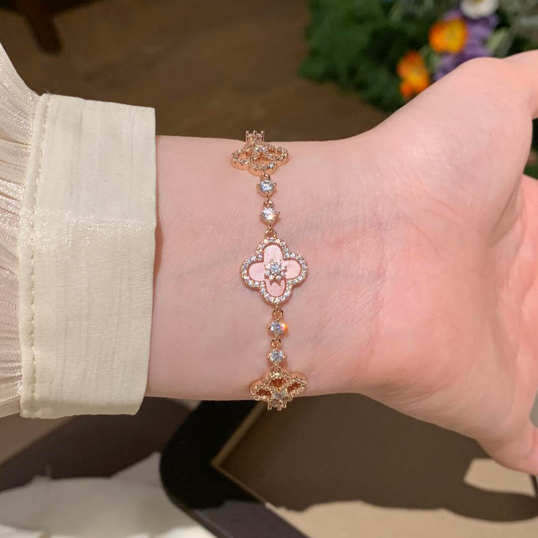 [RAFFINE] PULSERA CON 5 MOTIVOS DE TRÉBOL ROSA AZUL ROJO BLANCO 