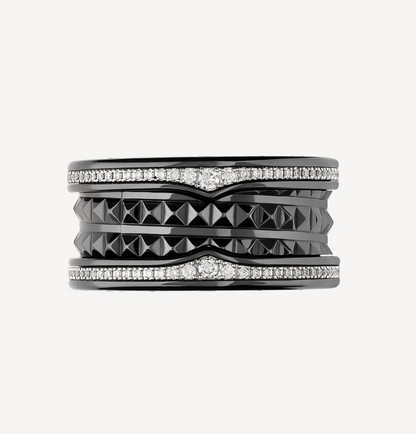 [RAFFINE] ANILLO ZERO 1 ROCK DE CUATRO BANDAS DE CERÁMICA NEGRA CON ESPIRAL TACHUELADA Y DIAMANTES PAVÉ