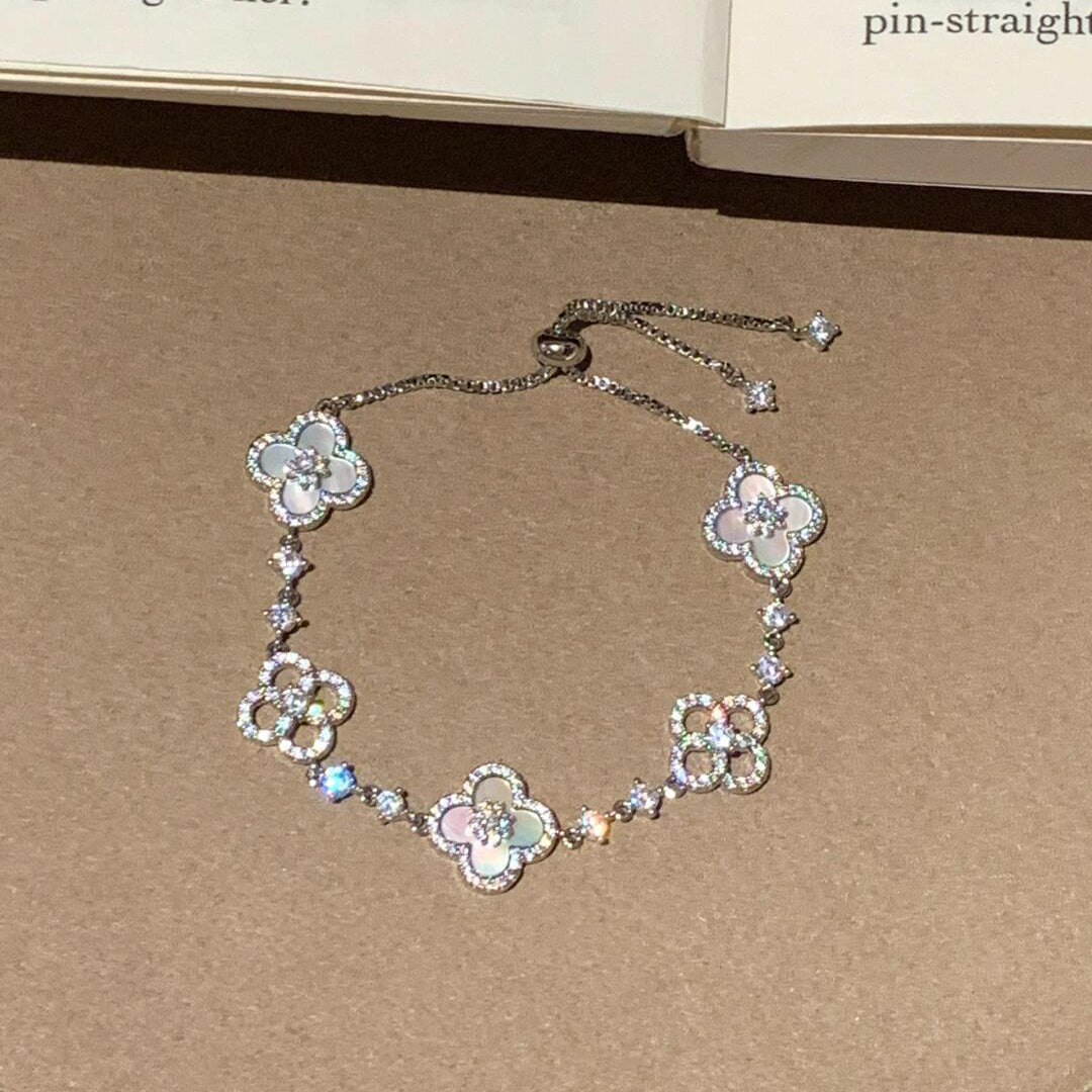 [RAFFINE] PULSERA CON 5 MOTIVOS DE TRÉBOL ROSA AZUL ROJO BLANCO 